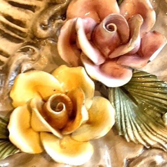 Vintage Capodimonte Oval Dish Ornatr Basket Weave Roses Trinket Candy Dish 9x5.5 - Picture 3 of 16